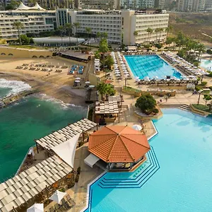 Resort Moevenpick, Beiroet